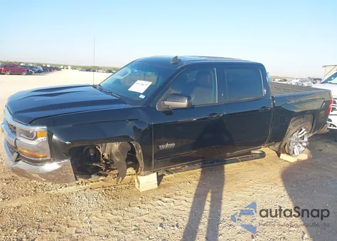 2018 Chevrolet Silverado 1500 1Lt z USA, uszkodzony, nr VIN 3GCPCREC6JG529429